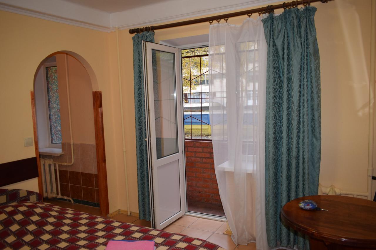 Hotel Desna KUT Kiew Exterior foto