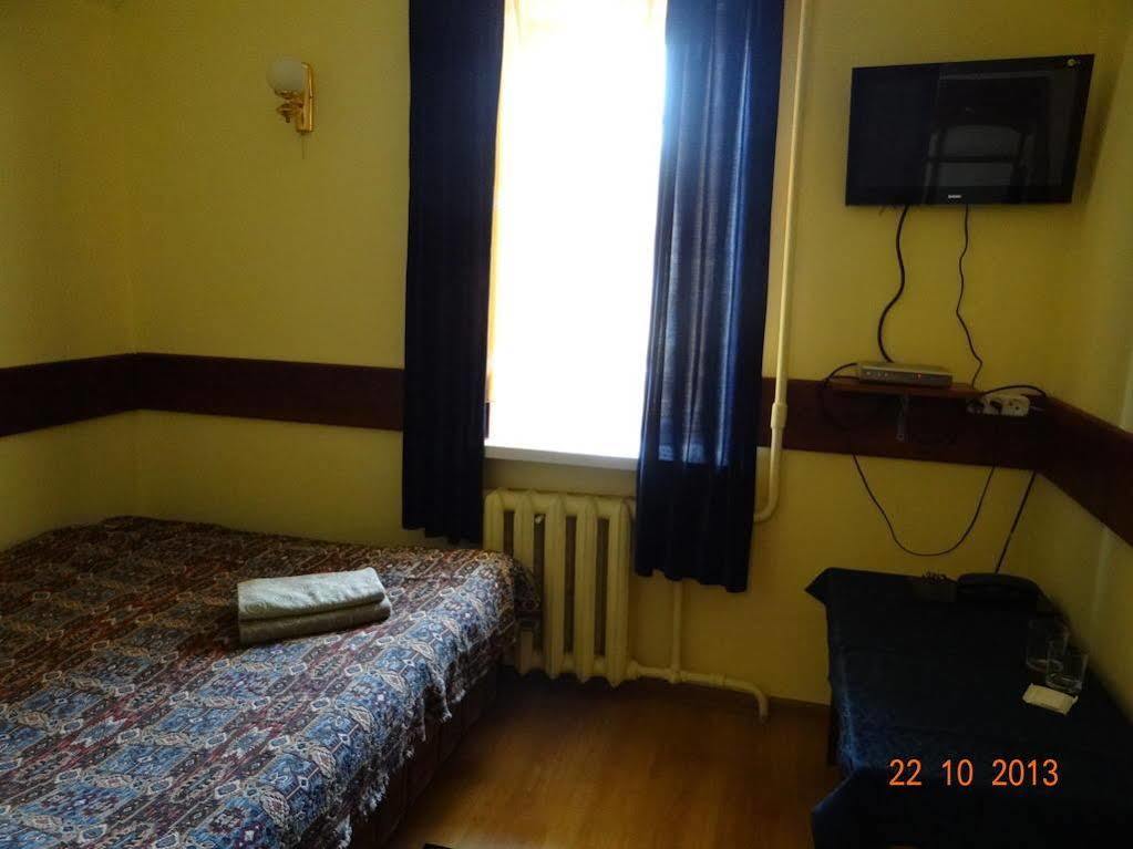 Hotel Desna KUT Kiew Exterior foto
